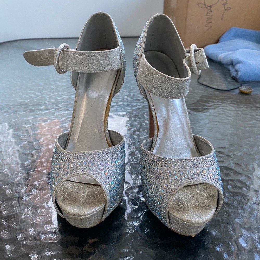 Silver sparkle heels